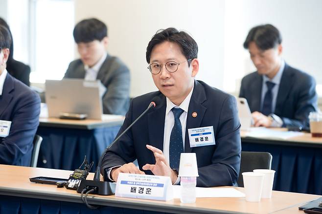 배경훈 부총리 겸 과학기술정보통신부 장관이 13일 열린 ‘과학기술·인공지능 미래전략회의’ 킥오프 회의에서 발언하고 있다. [사진=연합뉴스]