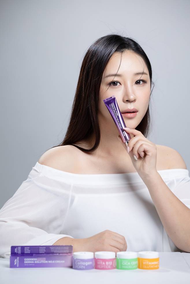 대한민국 라이브커머스 탑셀러 ‘지혜로운일상’, &nbsp;광동생활건강 뷰티 공식 뮤즈로 활약 (출처:광동생활건강)