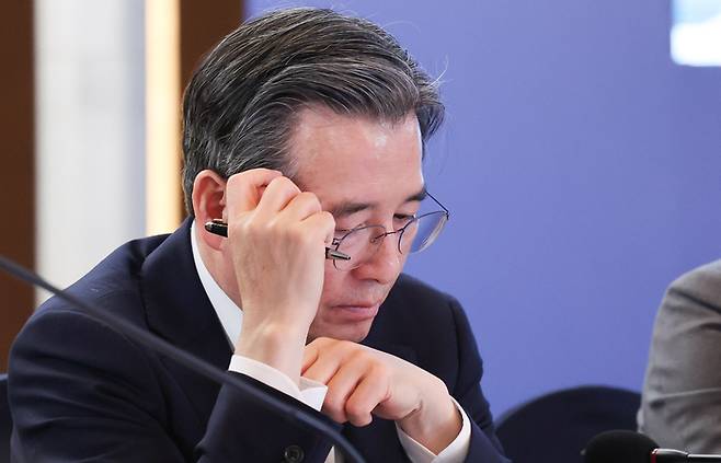 김용범 정책실장이 지난 13일 호텔현대 바이 라한 울산에서 열린 이재명 대통령 주재 K-조선 미래비전 간담회에 참석해 있다. [연합뉴스]