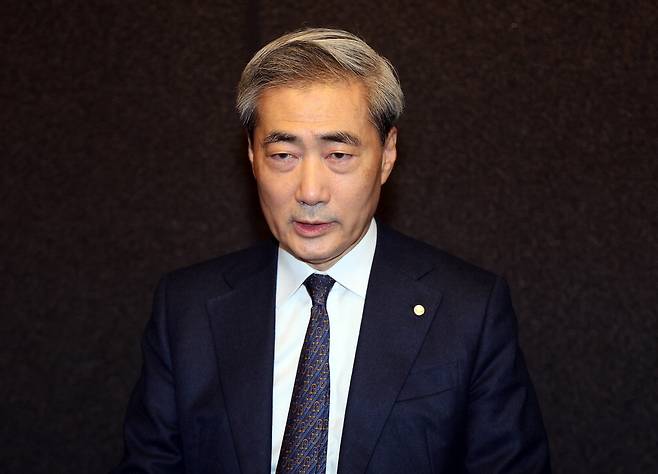 뉴시스