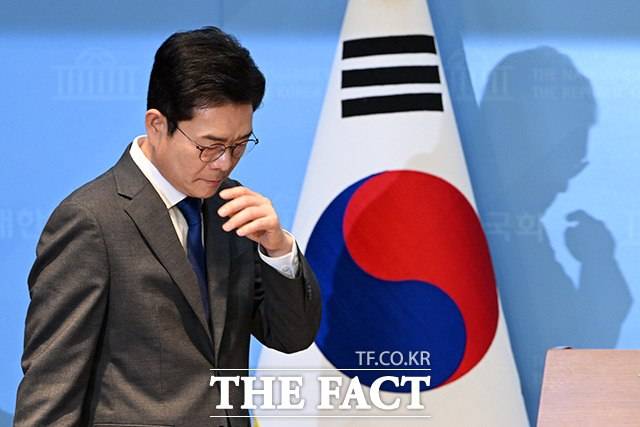 정원오 민주당 서울시장 후보 선거대책위원회는 지난 14일 "정책 경쟁을 포기한 오세훈 후보 측의 날조·흑색선전을 강력 규탄한다"라고 밝혔다. 사진은 정 후보. /남용희 기자