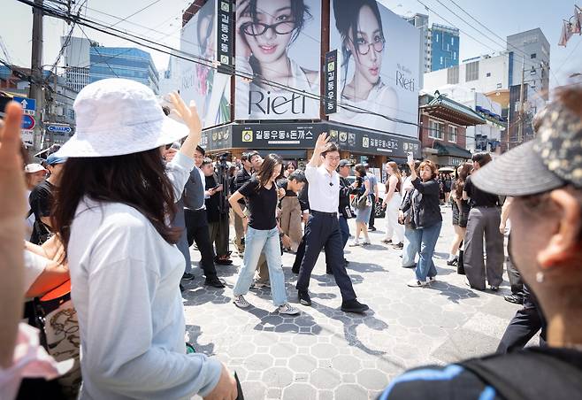 16일 정원오 더불어민주당 서울시장 후보가 서울 성동구 성수동을 찾아 '찾아가는 서울人터뷰'를 진행했다. /정원오 캠프