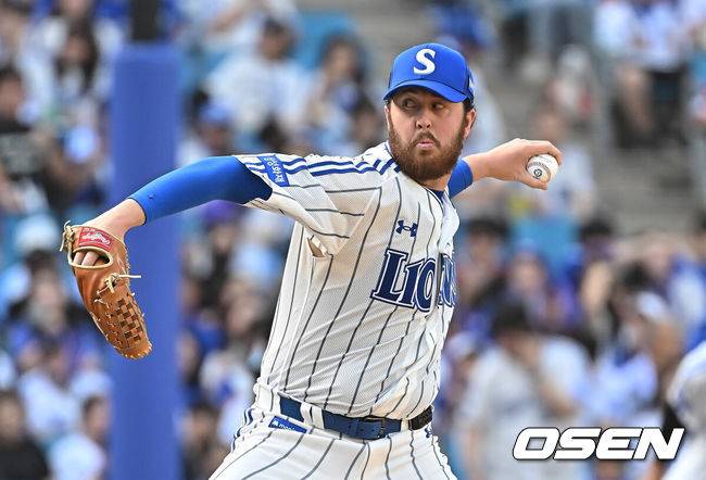 [OSEN=대구, 이석우 기자] 16일 대구삼성라이온즈파크에서 2026 신한 SOL KBO 리그 삼성 라이온즈와 KIA 타이거즈의 경기가 열렸다. 홈팀 삼성은 오러클린이, 방문팀 KIA는 이의리가 선발 출전했다. 삼성 라이온즈 선발 투수 오러클린이 역투하고 있다. 2026.05.16 / foto0307@osen.co.kr