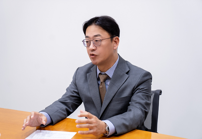 김성규 삼정KPMG 상무가 서울 역삼동 강남파이낸스센터 본사에서 헤럴드경제와 인터뷰를 하고 있다. [삼정KPMG 제공]