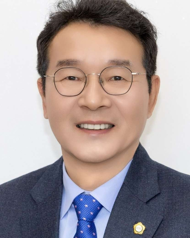 최우영