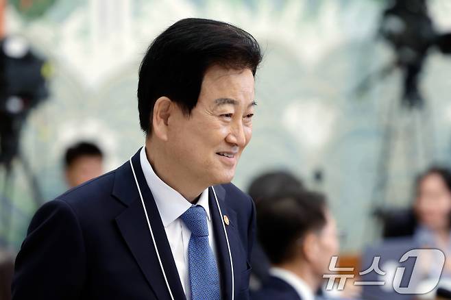 정동영 통일부 장관. (청와대통신사진기자단) 2026.5.6 ⓒ 뉴스1 허경 기자