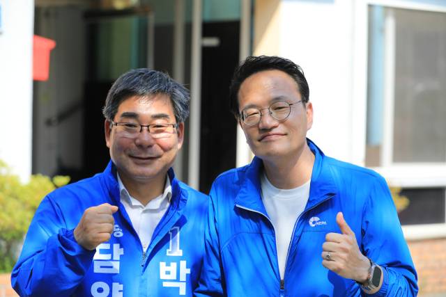 ▲박종원 민주당 담양군수 후보(왼쪽) 와 박주민 국회의원(오른쪽)ⓒ박종원 후보 측