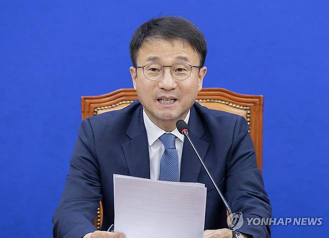 민주당 한병도 원내대표, 지방선거 이후 "하반기 국회 구성 신속하게" (서울=연합뉴스) 황광모 기자 = 더불어민주당 한병도 원내대표가 14일 국회에서 열린 정책조정회의에서 지방선거 이후 22대 하반기 국회 구성에 대한 계획을 말하고 있다. 2026.5.14 hkmpooh@yna.co.kr