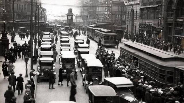 [Detroit, Michigan 1920s.]