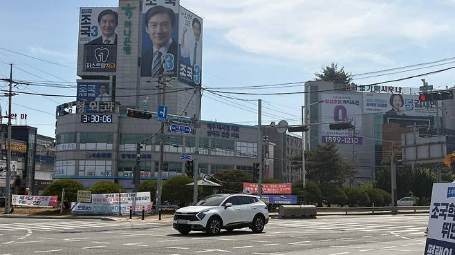 17일 경기 평택시 안중오거리 풍경. 신현주 기자