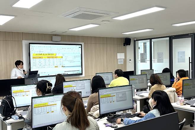 지난 2월 달성군 기업플러스일자리센터에서 진행된 ‘자격증취득과정’ 수업 전경. /대구 달성군 제공