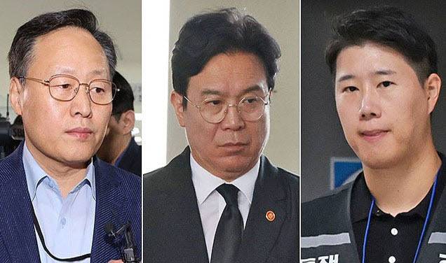 중재자로 나서는 김영훈 고용노동부 장관(가운데)과 삼성전자 노사.(사진=공동취재, 연합뉴스)