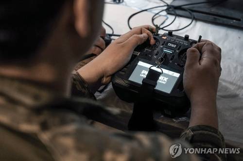 우크라이나 드론 조종사 [EPA 연합뉴스 자료사진. 재판매 및 DB 금지]