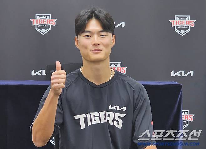 인터뷰에 임한 박민. 김영록 기자