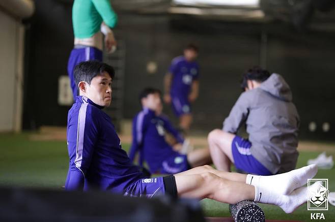 [서울=뉴시스] 2026 국제축구연맹(FIFA) 북중미 월드컵 사전훈련에 돌입한 축구대표팀 이동경이 20일(현지 시간) 미국 유타주 솔트레이크시티 유트사커필드에서 몸을 풀고 있다. (사진=대한축구협회 제공) 2026.05.21. photo@newsis.com *재판매 및 DB 금지
