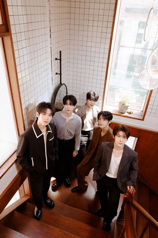 제로베이스원 김태래 성한빈 박건욱 김지웅 석매튜 / 사진=웨이크원 제공