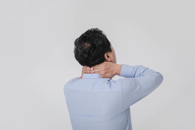남성 갱년기는 중년 남성의 우울증과 무기력증의 주된 원인이 된다. /사진=클립아트코리아