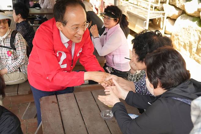 동화사 방문한 추경호 대구시장 후보 [추경호 후보 캠프 제공. 재판매 및 DB금지]