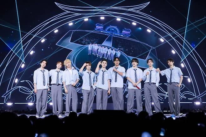 세븐틴, 일본 열도 달궜다 (제공: 플레디스)