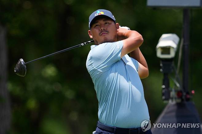 티샷을 시도하는 김시우 [AP=연합뉴스]