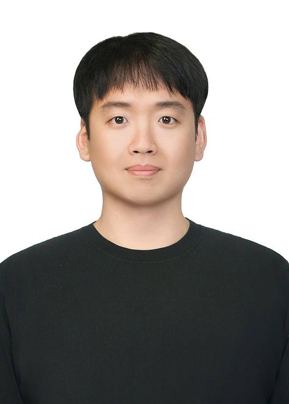 유성현 약사｜출처: 밝은약국