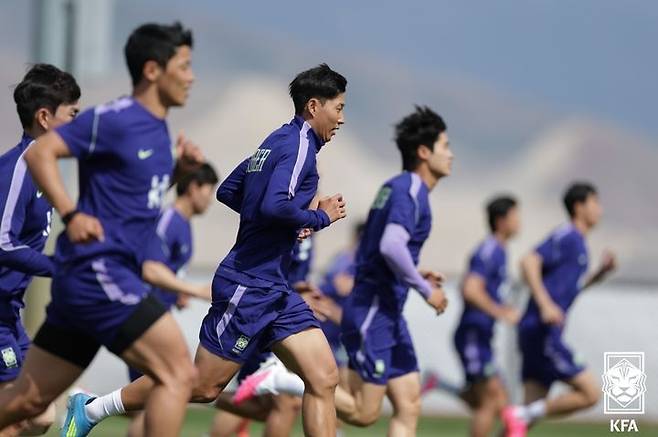[서울=뉴시스]사전 캠프에서 훈련 중인 축구 국가대표팀. (사진=대한축구협회 제공)