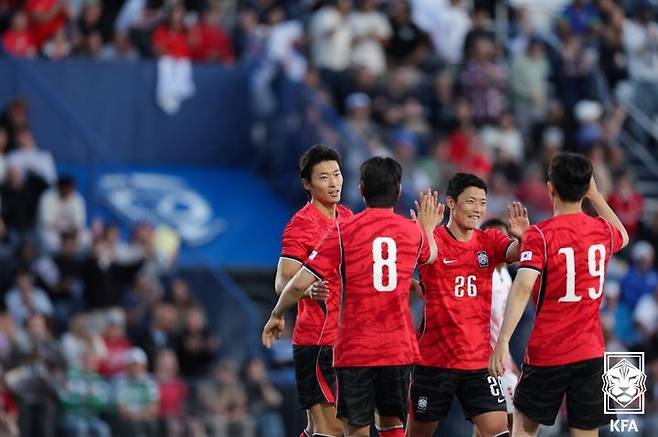 [서울=뉴시스]조규성, 트리니다드토바고전서 머리와 발로 멀티골 폭발. (사진=대한축구협회 제공)
