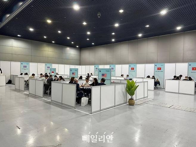 2025 홈케어·재활·복지 전시회 (Reha) 에서 해외 구매자(바이어) 수출상담회가 진행됐다.ⓒ한국산업기술시험원(KTL)