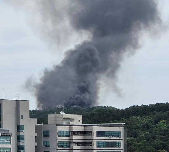 1일 오전 10시 59분께 대전 유성구 외삼동 한화에어로스페이스 대전공장에서 폭발 사고가 발생해 5명이 숨지고 2명이 다쳤다. ⓒ연합뉴스