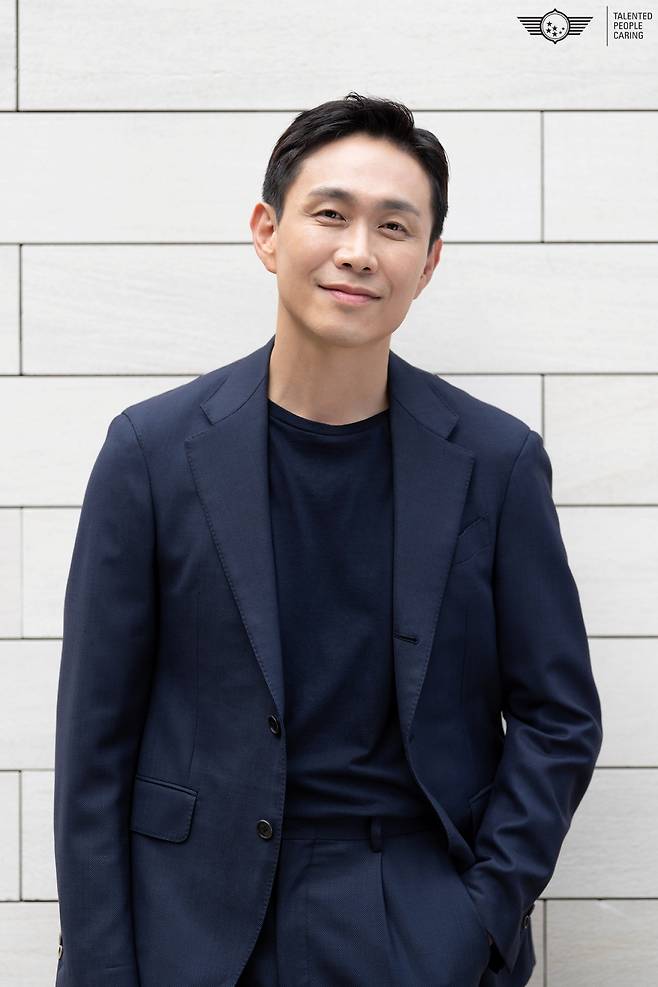 JTBC ‘모두가 자신의 무가치함과 싸우고 있다’에서 ‘박경세’를 연기한 배우 오정세 [프레인TPC 제공]