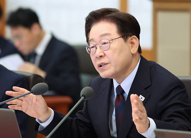 이재명 대통령이 5월26일 청와대에서 열린 국무회의 겸 비상경제점검회의에서 발언하고 있다. ⓒ청와대통신사진기자단