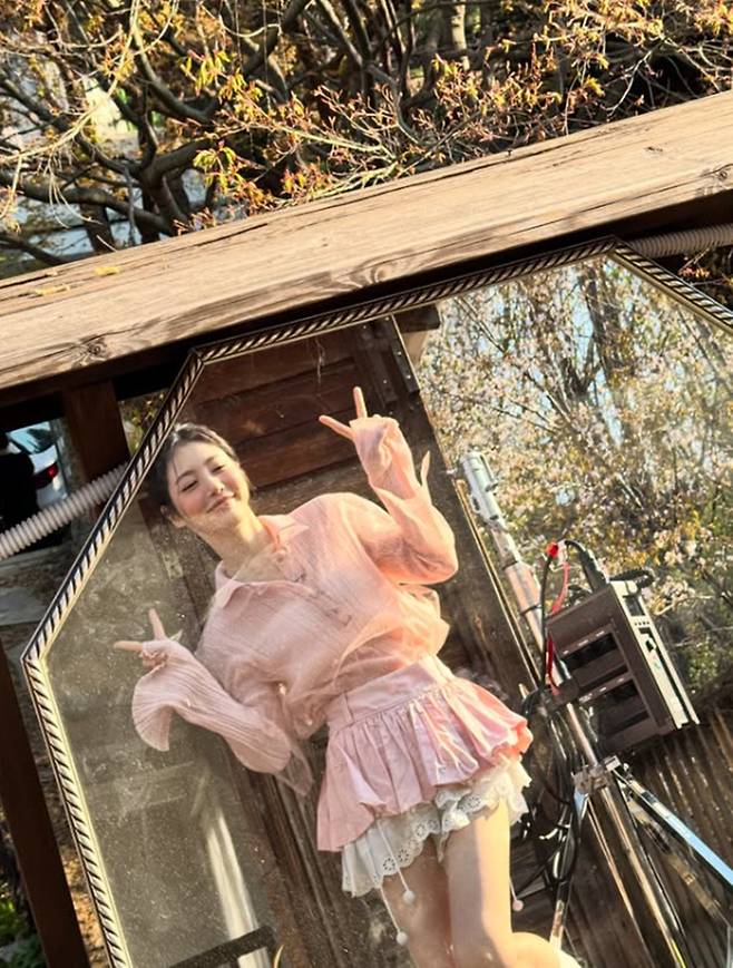 Actress Shin Ye-eun showed off her beautiful visuals as she promoted Dr. Island Boy ahead of its premiere.On January 1, Shin Ye-eun posted several photos on her personal account with the caption, Tonight at 10 p.m. is the premiere of Dr. Island Boy!!! Please give me a lot of attention and love.In the photos, Shin Ye Eun showed off her innocent visuals as she wore various outfits perfectly. She wore a pink ruffled outfit and posed for a V pose behind a mirror, while she looked elegant in the sunshine in a flower-patterned dress.In another photo, she wore her hair in a short bob and wrapped her hands around her face as she made an adorable expression. Her clear skin and sharp features made her look like a fairy-tale Snow White, and she drew admirers attention.Fans who saw this commented, Im watching today, Shes so pretty, She looks like the real-life version of Snow White, and Im looking forward to the drama.Meanwhile, ENAs new Monday-Tuesday drama Dr. Island Boy, which premiered on the same day, is a medical human romance between Do Ji Ji, a public health doctor who joins the notoriously shunned island community of Gyeondongdo, and Yuk Ha Ri, a nurse with many secrets. Shin Ye Eun plays the role of Yuk Hari in the drama and will be paired with Lee Jae Wook.Photo via Shin Ye-euns account
