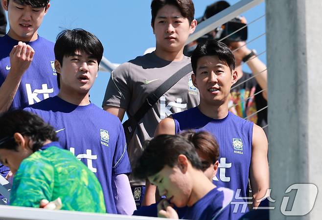 대한민국 축구대표팀 손흥민, 설영우 등이 2일(현지시간) 미국 유타주 헤리먼에 위치한 자이언스뱅크 트레이닝센터에서 훈련에 나서고 있다. 2026.6.3 ⓒ 뉴스1 임세영 기자