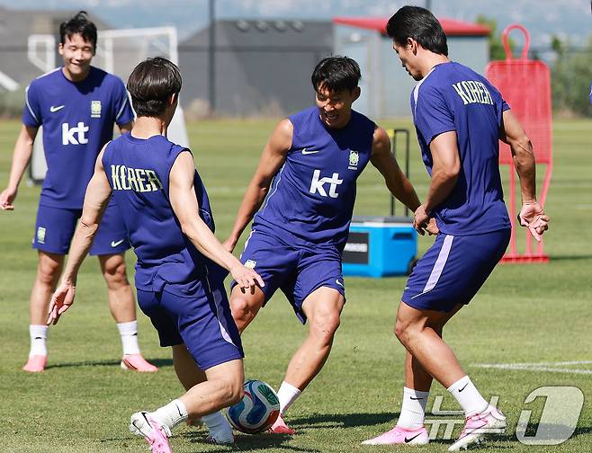 대한민국 축구대표팀 손흥민, 이재성, 조규성 등이 2일(현지시간) 미국 유타주 헤리먼에 위치한 자이언스뱅크 트레이닝센터에서 훈련을 하고 있다. 2026.6.3 ⓒ 뉴스1 임세영 기자