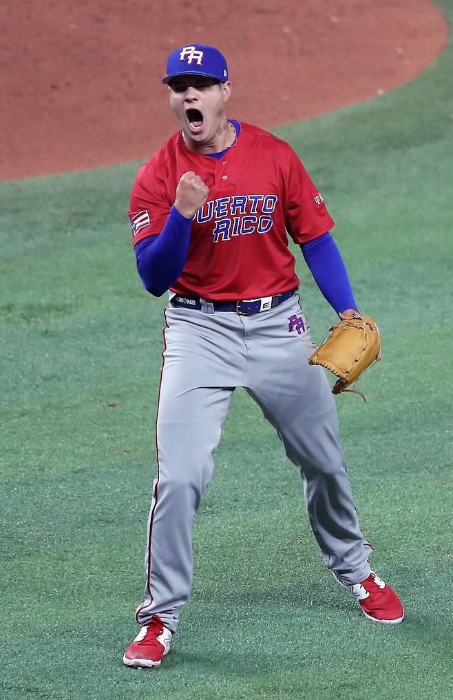 <yonhap photo-2205="">2023 WBC 당시 약셀 리오스가 포효하고 있다. Photo by Aaron Josefczyk/UPI/2023-03-18 10:28:22/ <저작권자 ⓒ 1980~2026 ㈜연합뉴스. 무단 전재 재배포 금지.></yonhap>