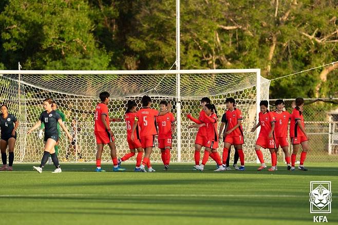 3일 오후 5시(한국시간) 괌축구협회 트레이닝센터 2구장에서 열린 2026 동아시아축구연맹(EAFF) E-1 풋볼 챔피언십(동아시안컵) 예선 1차전 괌전에서 골을 터뜨린 한국 선수들. /사진=대한축구협회 제공