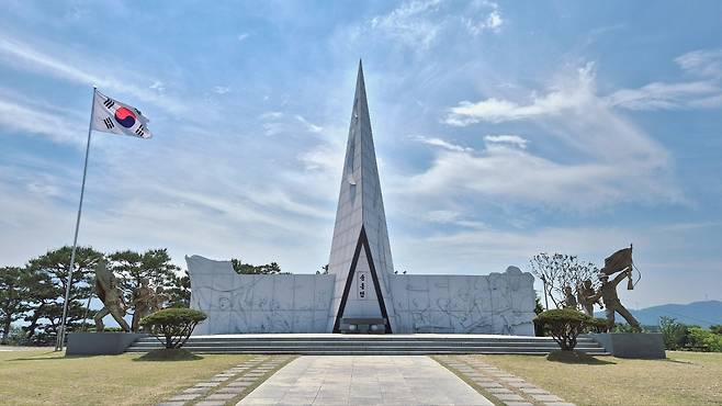 달성군충혼탑 전경, /최상진 기자
