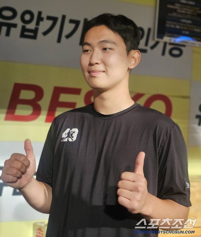 승리의 주역이 된 신영우. 대구=스포츠조선 정현석 기자 hschung@sportschosun.com