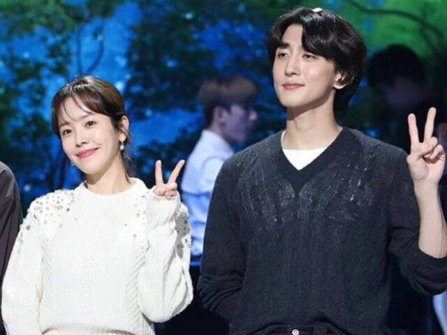 한지민과 최정훈은 2024년부터 공개 열애 중이다. / KBS2