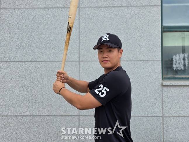 광주일고 포수이자 주장 김선빈이 2일 광주일고에서 스타뉴스와 만나 인터뷰했다. /사진=김동윤 기자