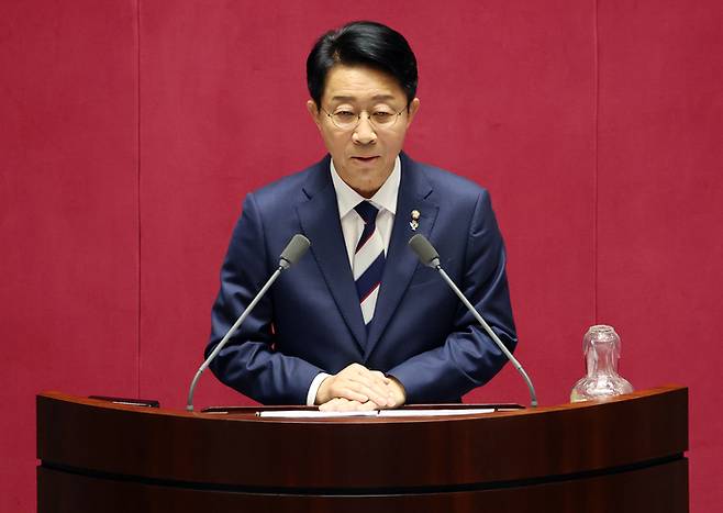 22대 후반기 국회의장에 선출된 조정식 더불어민주당 의원이 5일 국회에서 열린 '제436회 국회(임시회) 제1차 본회의'에서 당선 인사를 하고 있다. 사진=연합뉴스