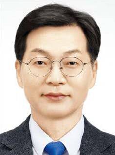 김중남