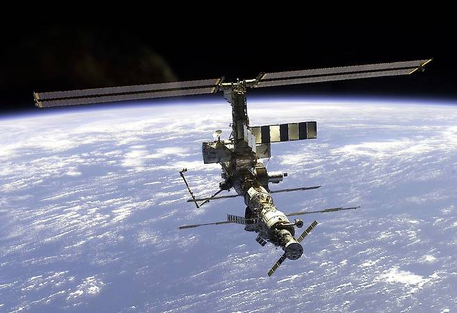 국제 우주정거장의 모습/NASA