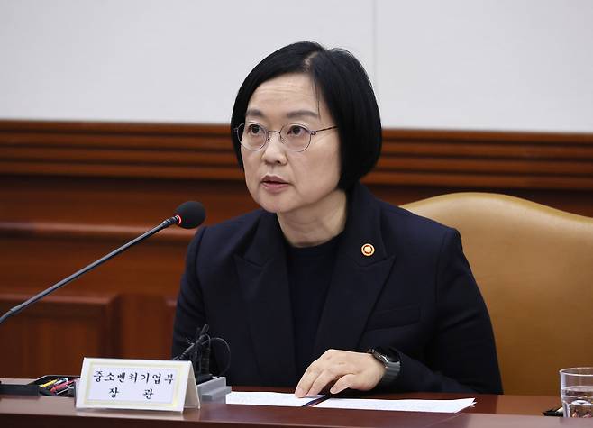이재명 정부 두 번째 국무총리로 7일 한성숙 중소벤처기업부 장관이 발탁됐다. /연합뉴스