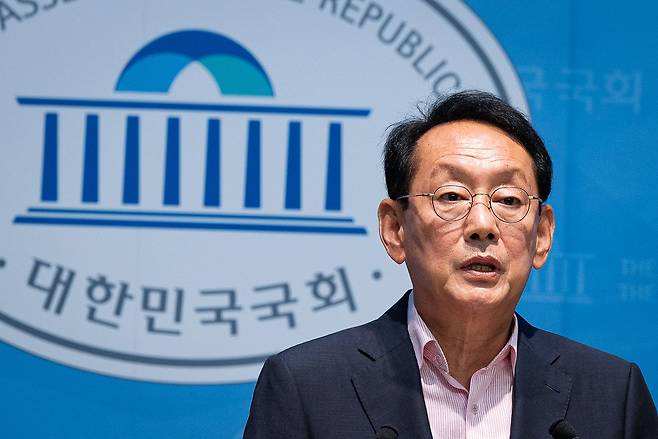 김도읍 국민의힘 의원이 5일 서울 여의도 국회 소통관에서 원내대표 출마 선언 기자회견을 하고 있다. 뉴스1