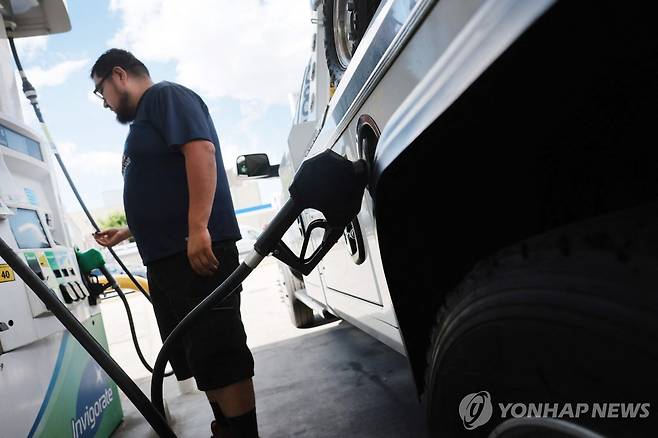 미국 주유소 현장  [AFP=연합뉴스. 재판매 및 DB 금지]