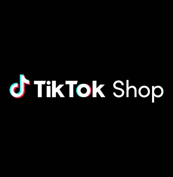 틱톡샵(TikTok Shop)은 기존 전자상거래 문법과 다른 방식으로 빠르게 존재감을 키우고 있는 소셜커머스 채널이다. 아마존으로 대표되는 검색 기반 커머스가 소비자가 필요한 상품을 직접 검색하고 비교한 뒤 구매하는 구조였다면, 틱톡샵은 콘텐츠를 보는 과정에서 상품을 발견하고, 크리에이터의 사용 경험과 추천을 통해 구매로 이어지는 구조다.