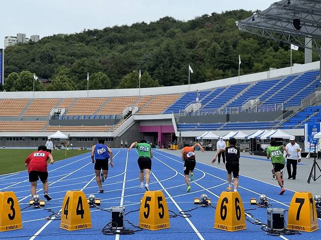'2025 전국장애인육상선수권대회' 참가 선수들의 경기 모습&nbsp;ⓒ구미시 제공