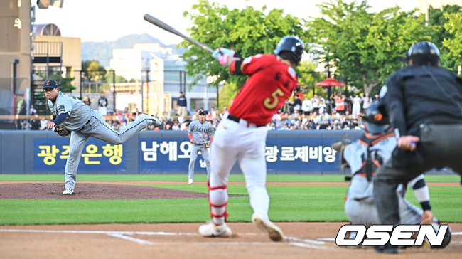 광주경기에서 류현진과 김도영이 맞대결을 펼치고 있다./OSEN DB