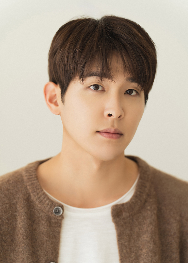 이시우. 앤피오